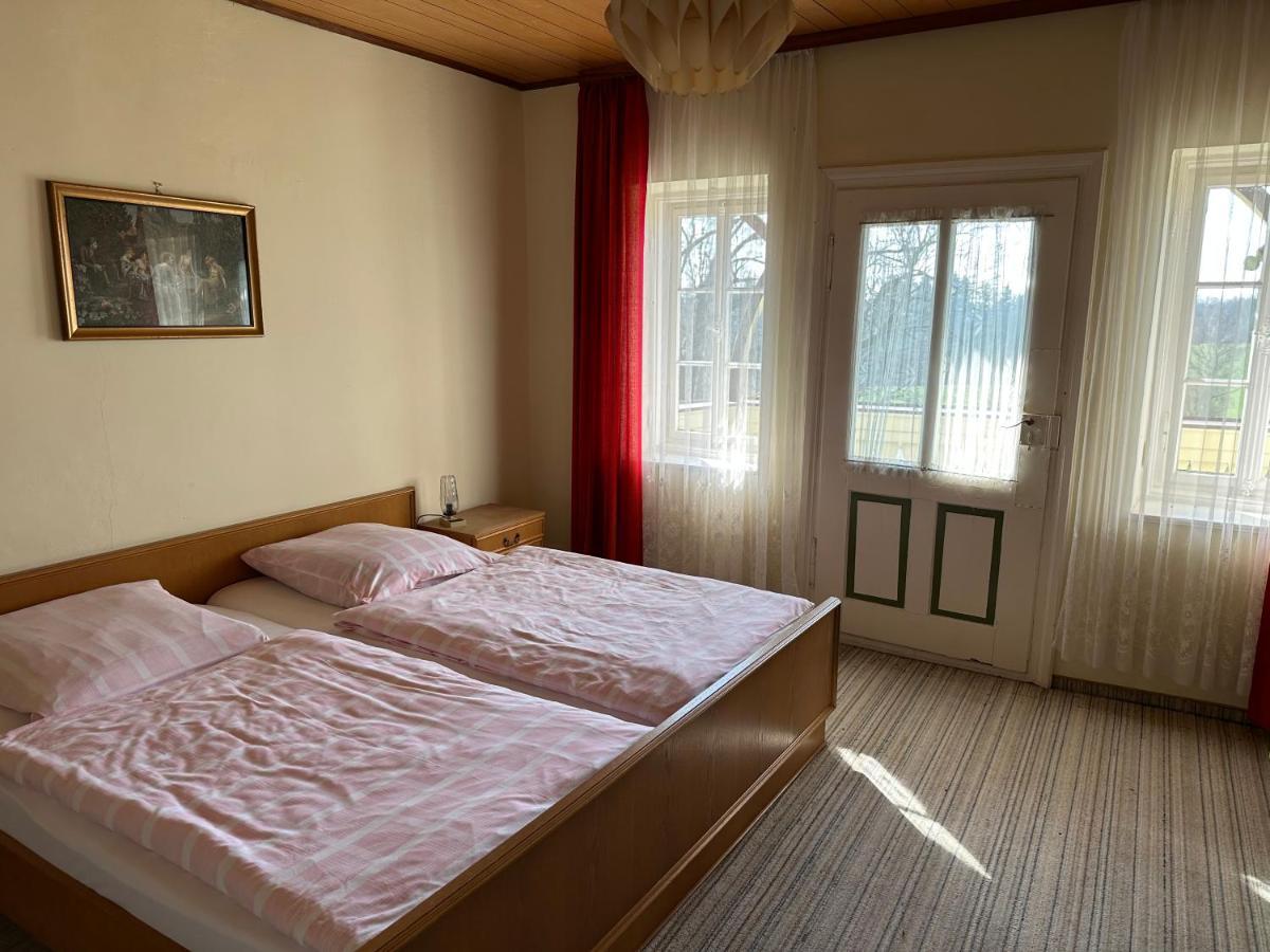 Gaestehaus Gut Frauendorf Windorf  Ngoại thất bức ảnh