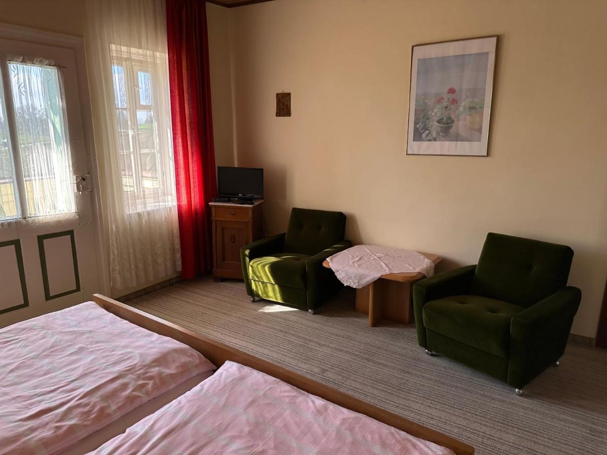 Gaestehaus Gut Frauendorf Windorf  Ngoại thất bức ảnh