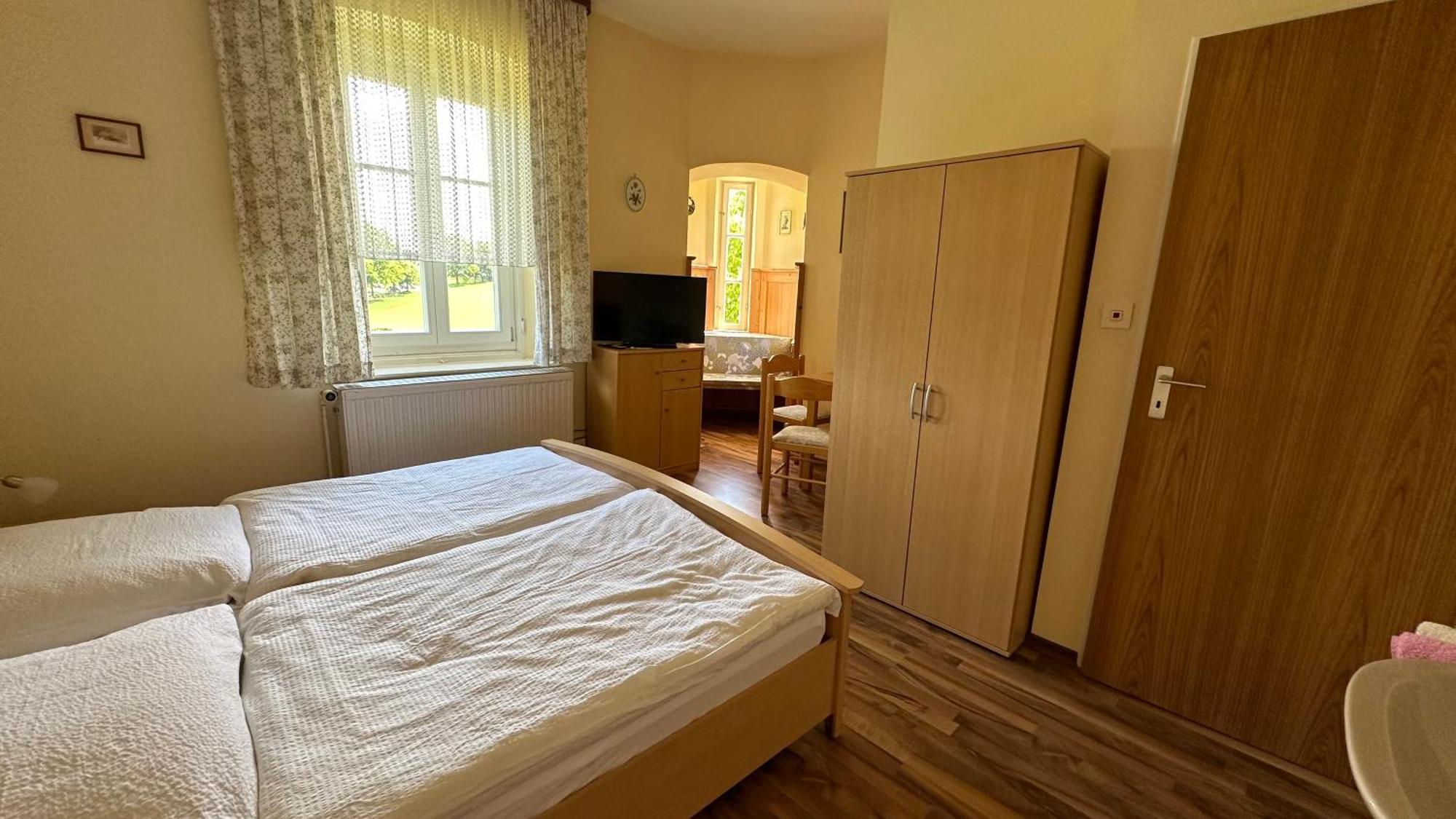 Gaestehaus Gut Frauendorf Windorf  Ngoại thất bức ảnh